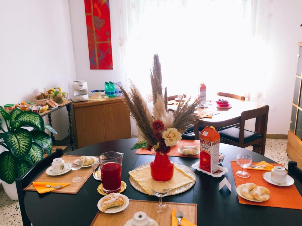 B&B Dell'Amicizia Fano Ngoại thất bức ảnh